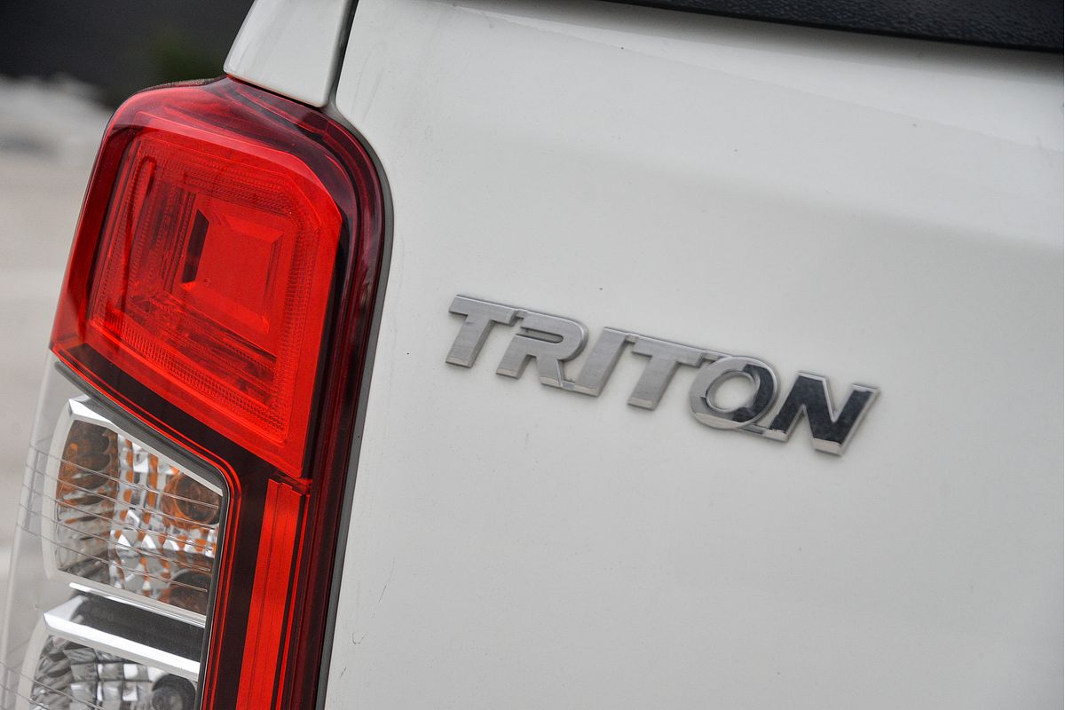 2023 Mitsubishi Triton GLX+ MR 4X4