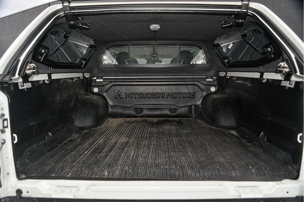 2023 Mitsubishi Triton GLX+ MR 4X4