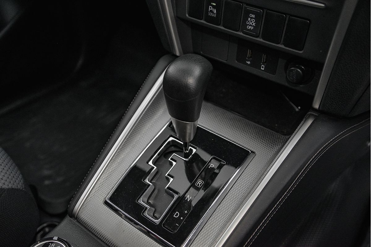 2023 Mitsubishi Triton GLX+ MR 4X4