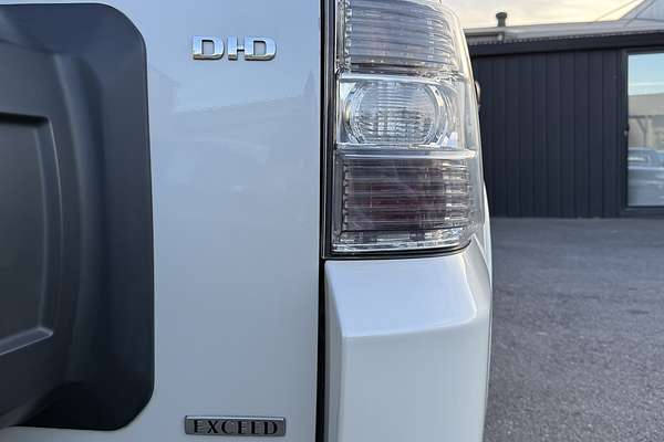 2013 Mitsubishi Pajero Exceed NW