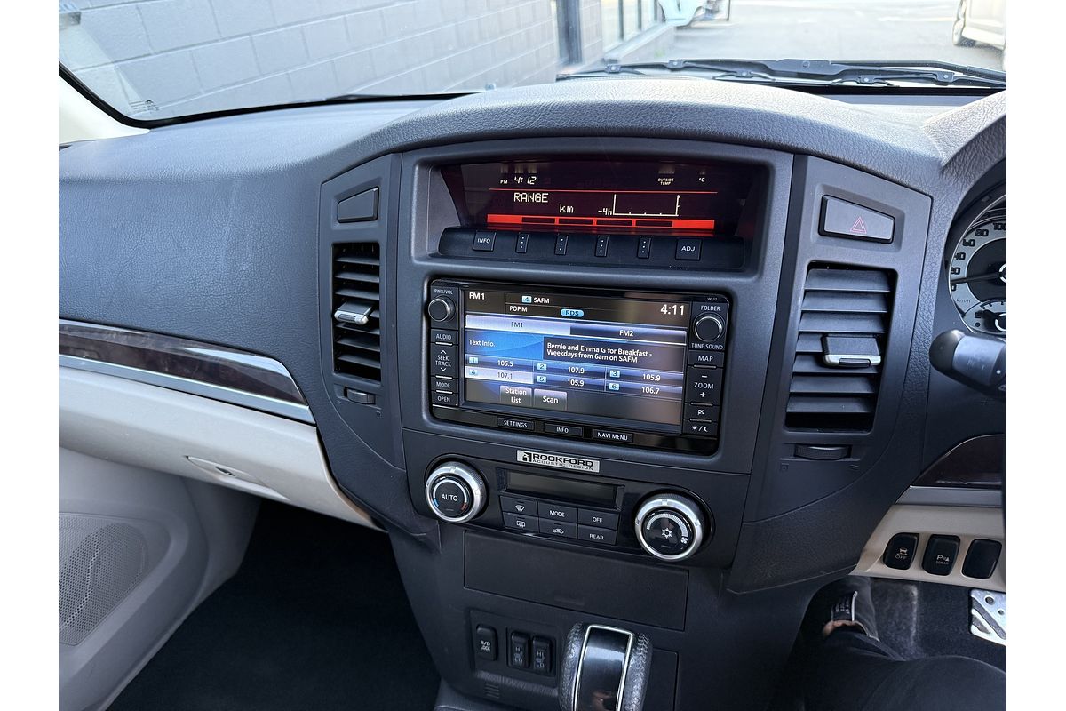 2013 Mitsubishi Pajero Exceed NW