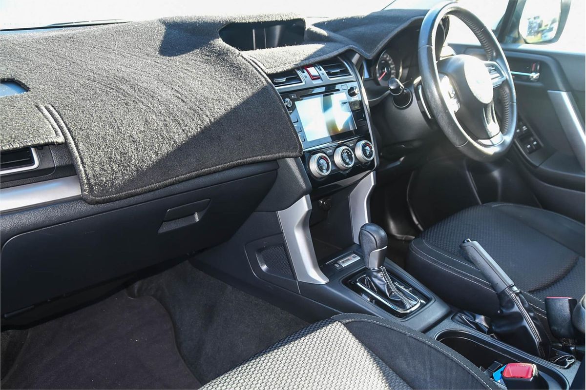 2015 Subaru Forester 2.5i-L S4