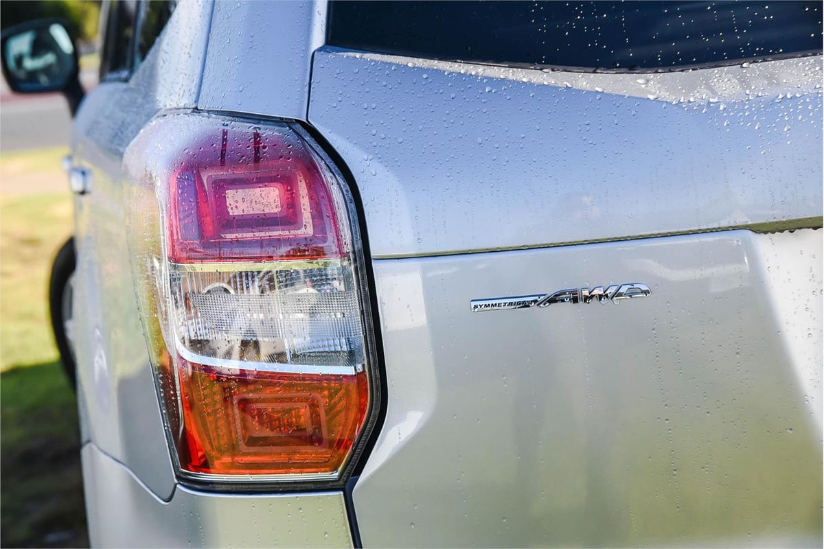 2015 Subaru Forester 2.5i-L S4