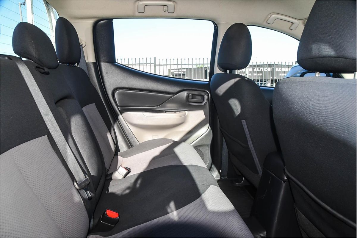 2018 Mitsubishi Triton GLX MQ 4X4