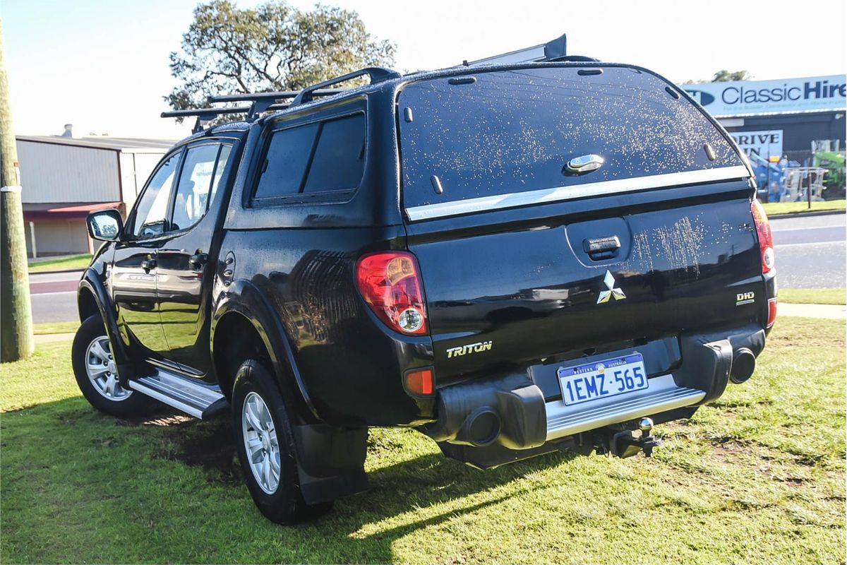 2013 Mitsubishi Triton GLX MN 4X4