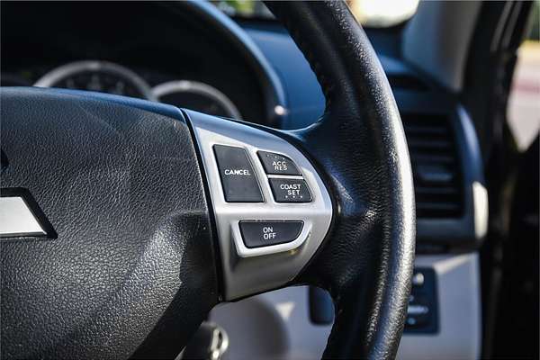2013 Mitsubishi Triton GLX MN 4X4