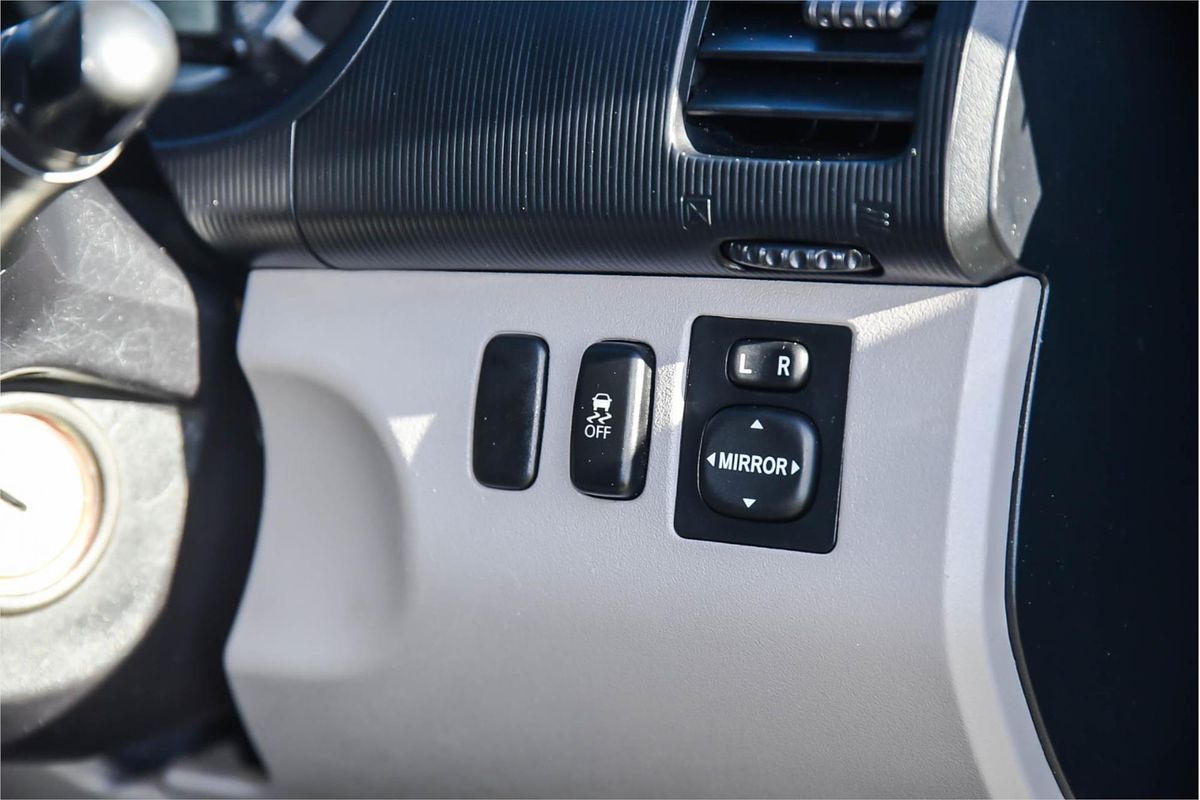 2013 Mitsubishi Triton GLX MN 4X4
