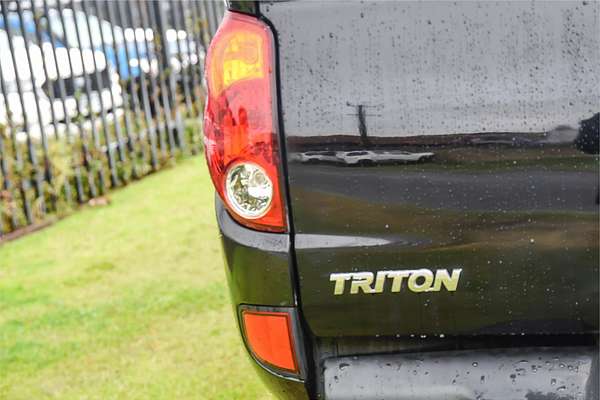 2013 Mitsubishi Triton GLX MN 4X4