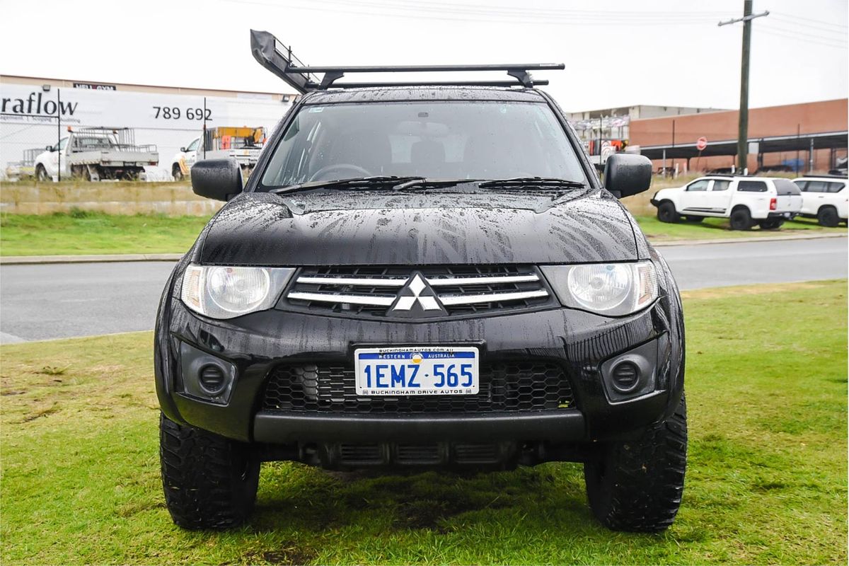 2013 Mitsubishi Triton GLX MN 4X4