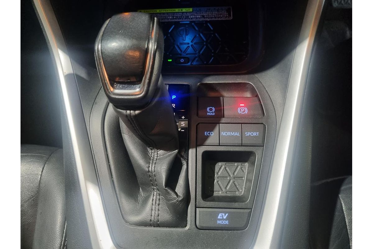 2019 Toyota RAV4 Cruiser AXAH52R