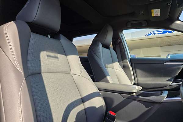 2023 Subaru Solterra AWD Touring E1-1