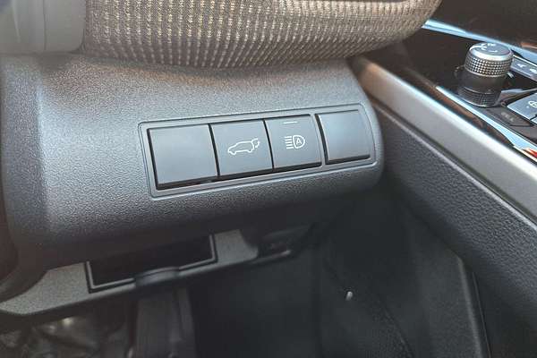 2023 Subaru Solterra AWD Touring E1-1