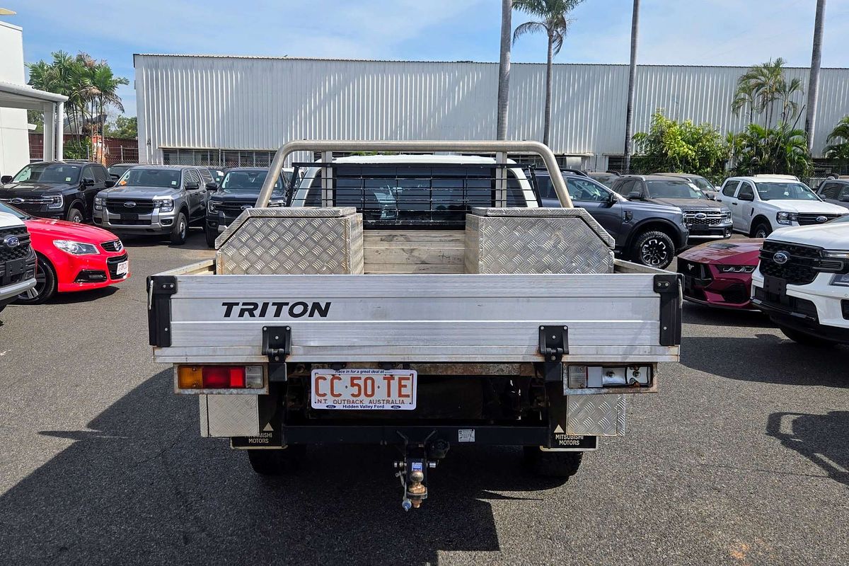 2015 Mitsubishi Triton GLX MQ 4X4