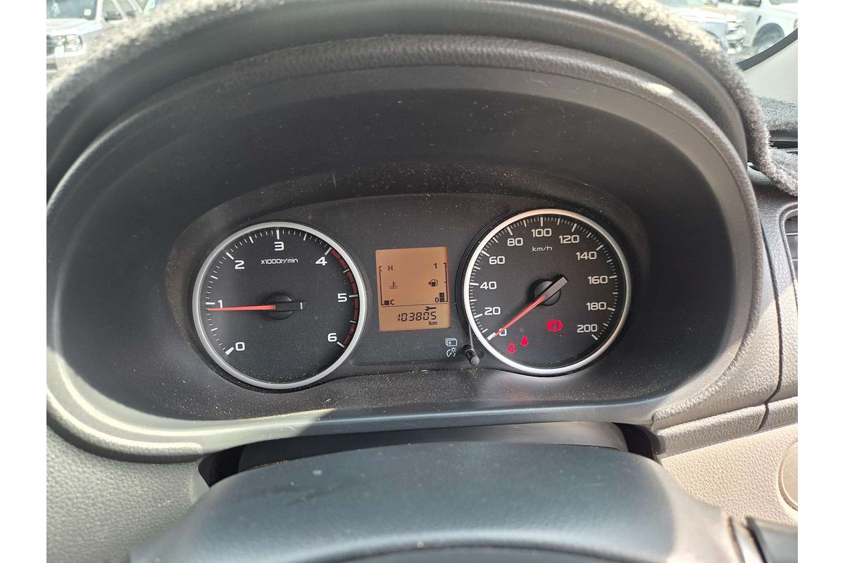 2015 Mitsubishi Triton GLX MQ 4X4