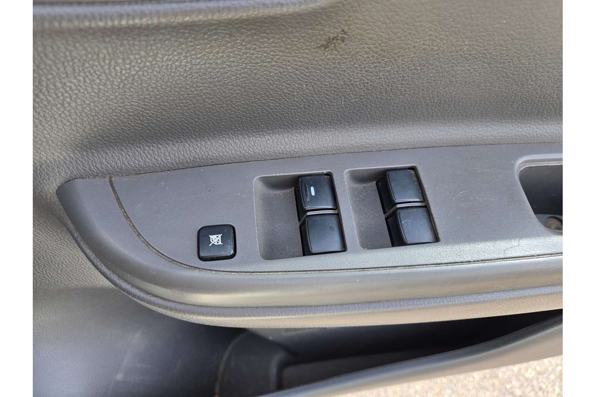 2015 Mitsubishi Triton GLX MQ 4X4