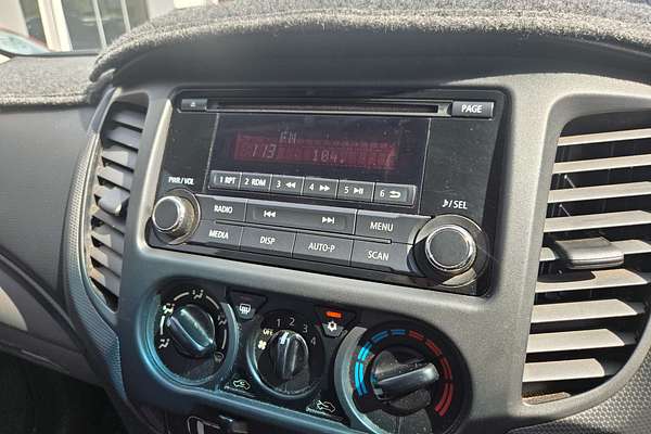 2015 Mitsubishi Triton GLX MQ 4X4