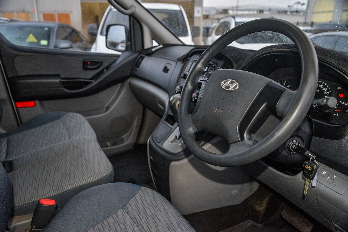 2013 Hyundai iLoad TQ2-V