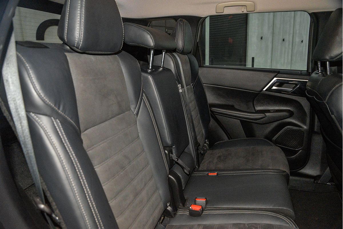 2022 Mitsubishi Outlander Aspire ZM