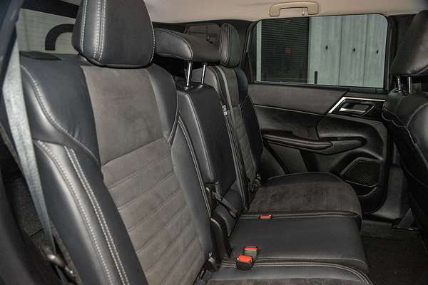 2022 Mitsubishi Outlander Aspire ZM