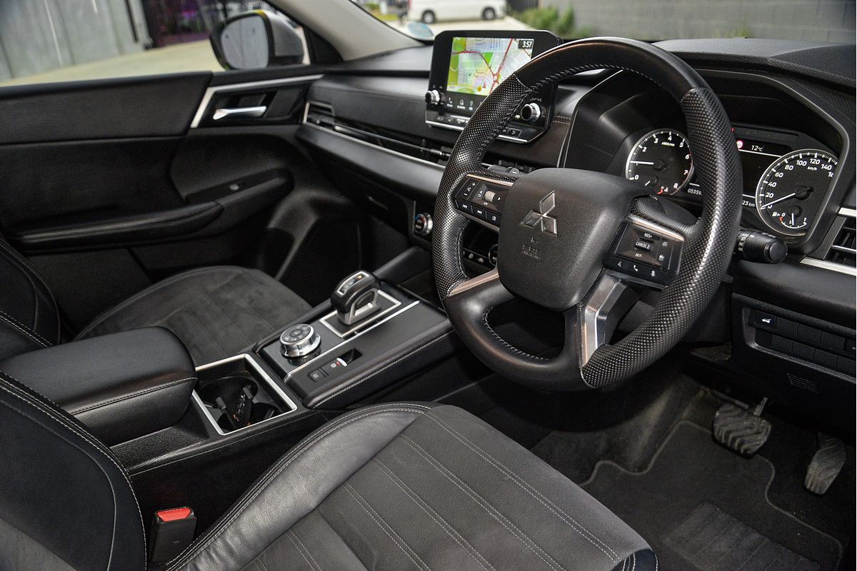 2022 Mitsubishi Outlander Aspire ZM