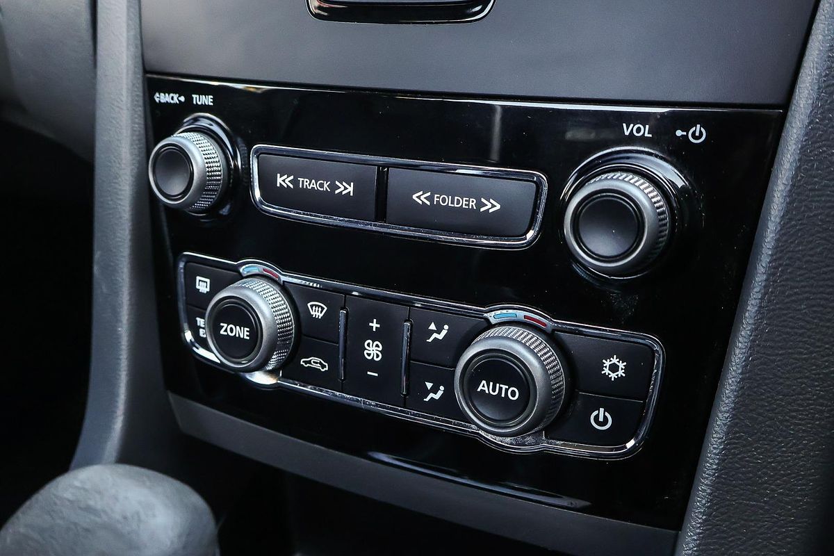 2011 Holden Ute SS Thunder VE Series II Rear Wheel Drive