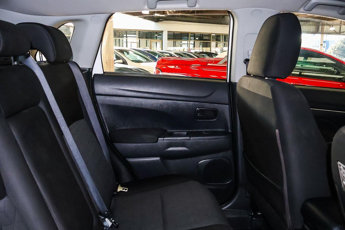 2021 Mitsubishi ASX ES XD