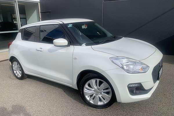 2018 Suzuki Swift GL Navigator AZ