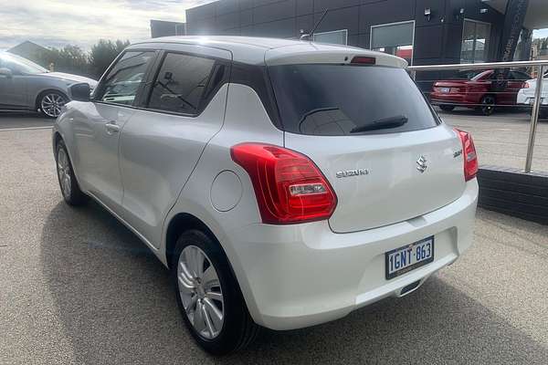 2018 Suzuki Swift GL Navigator AZ
