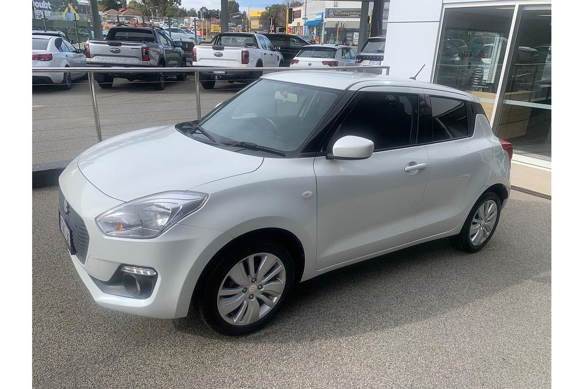 2018 Suzuki Swift GL Navigator AZ