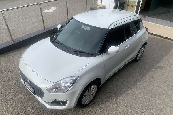 2018 Suzuki Swift GL Navigator AZ