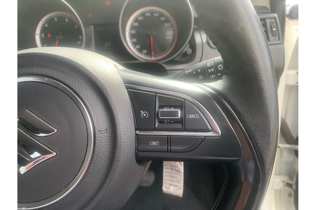 2018 Suzuki Swift GL Navigator AZ