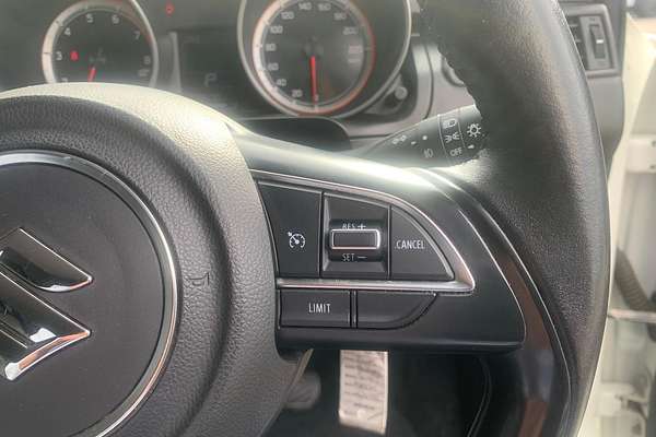 2018 Suzuki Swift GL Navigator AZ