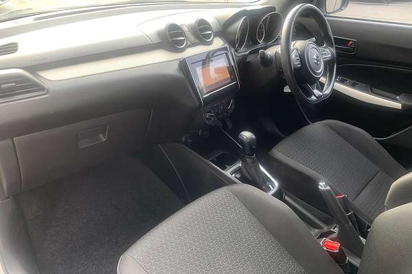 2018 Suzuki Swift GL Navigator AZ