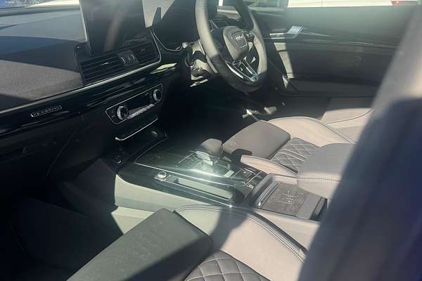 2024 Audi Q5 45 TFSI S line FY