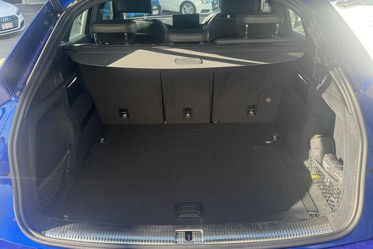 2024 Audi Q5 45 TFSI S line FY