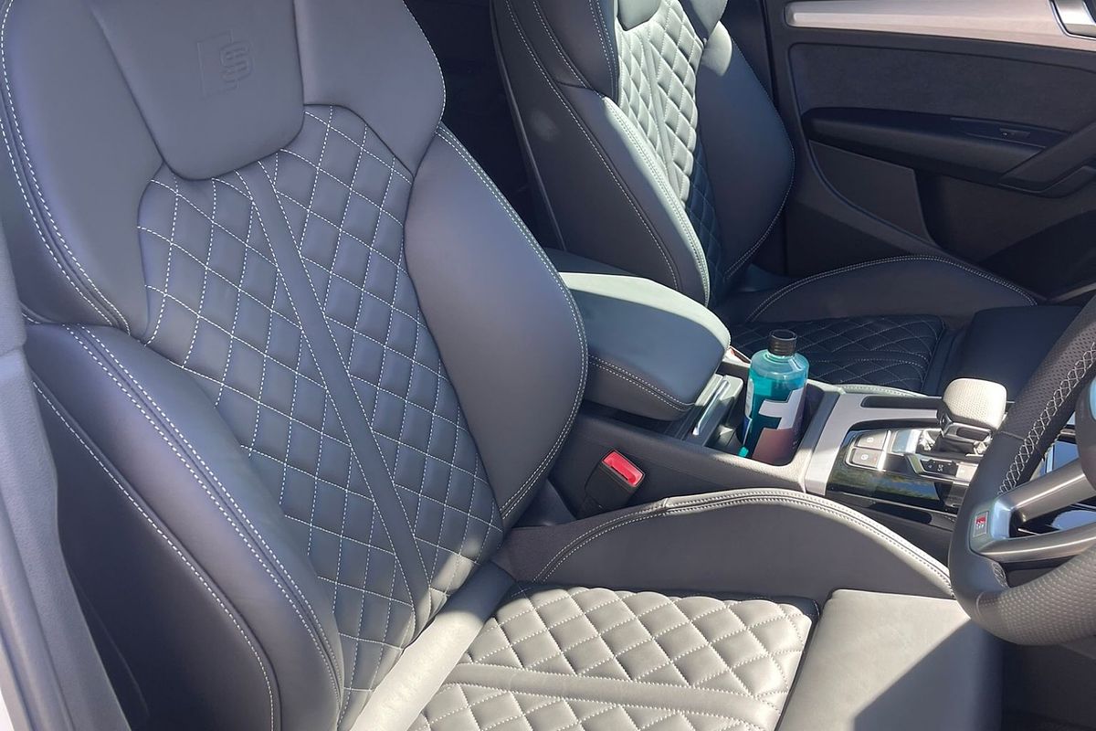 2024 Audi Q5 45 TFSI S line FY