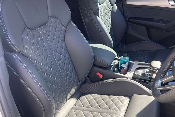 2024 Audi Q5 45 TFSI S line FY