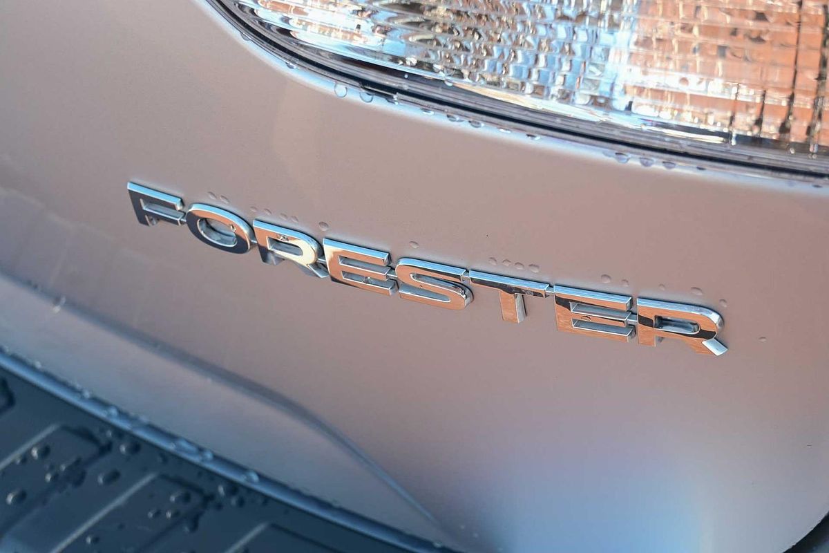 2020 Subaru Forester 2.5i-S S5