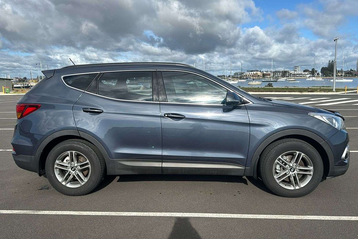 2017 Hyundai Santa Fe Active DM5 Series II