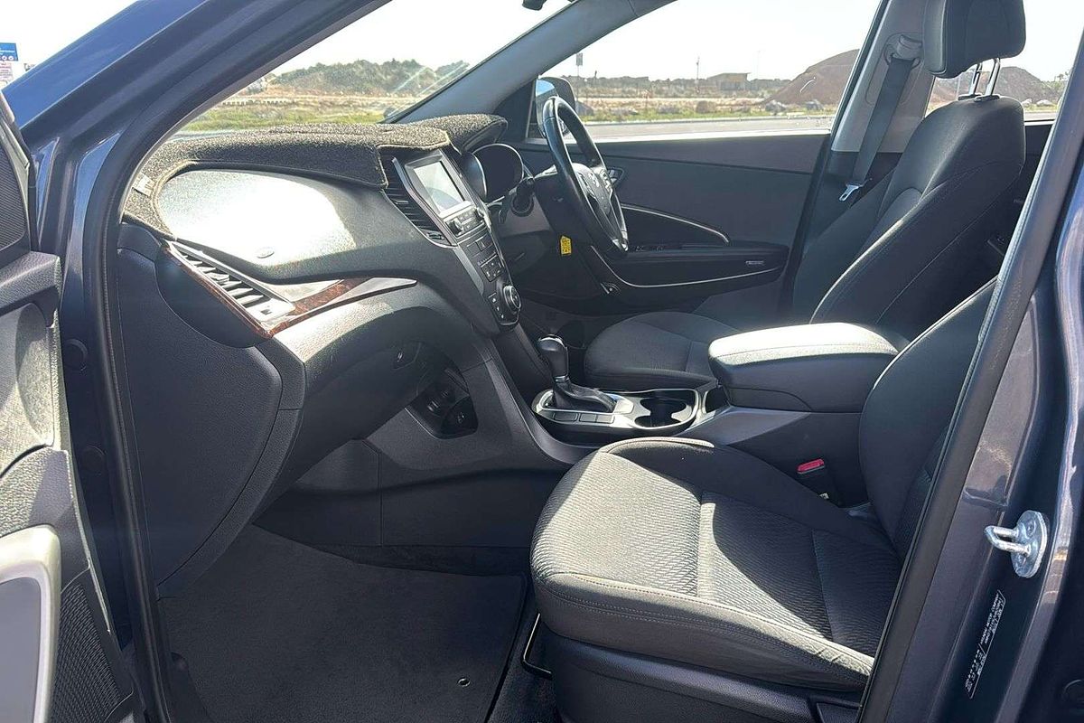 2017 Hyundai Santa Fe Active DM5 Series II