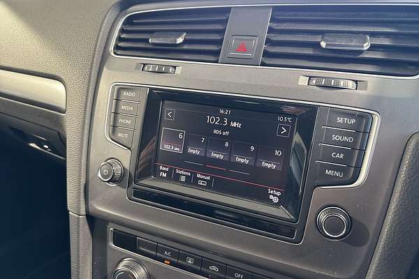 2015 Volkswagen Golf 90TSI 7