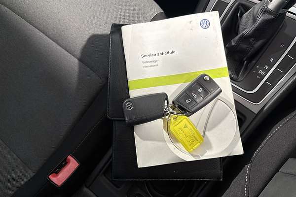 2015 Volkswagen Golf 90TSI 7