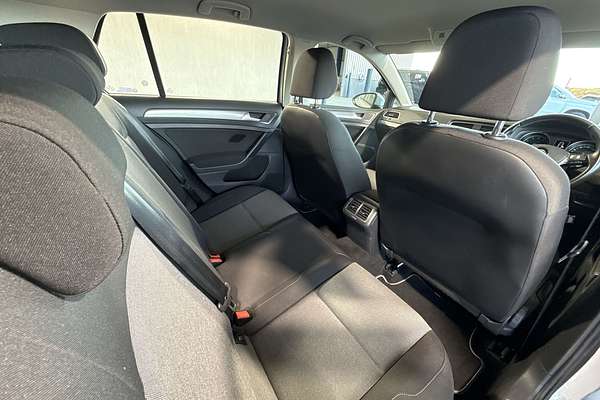 2015 Volkswagen Golf 90TSI 7