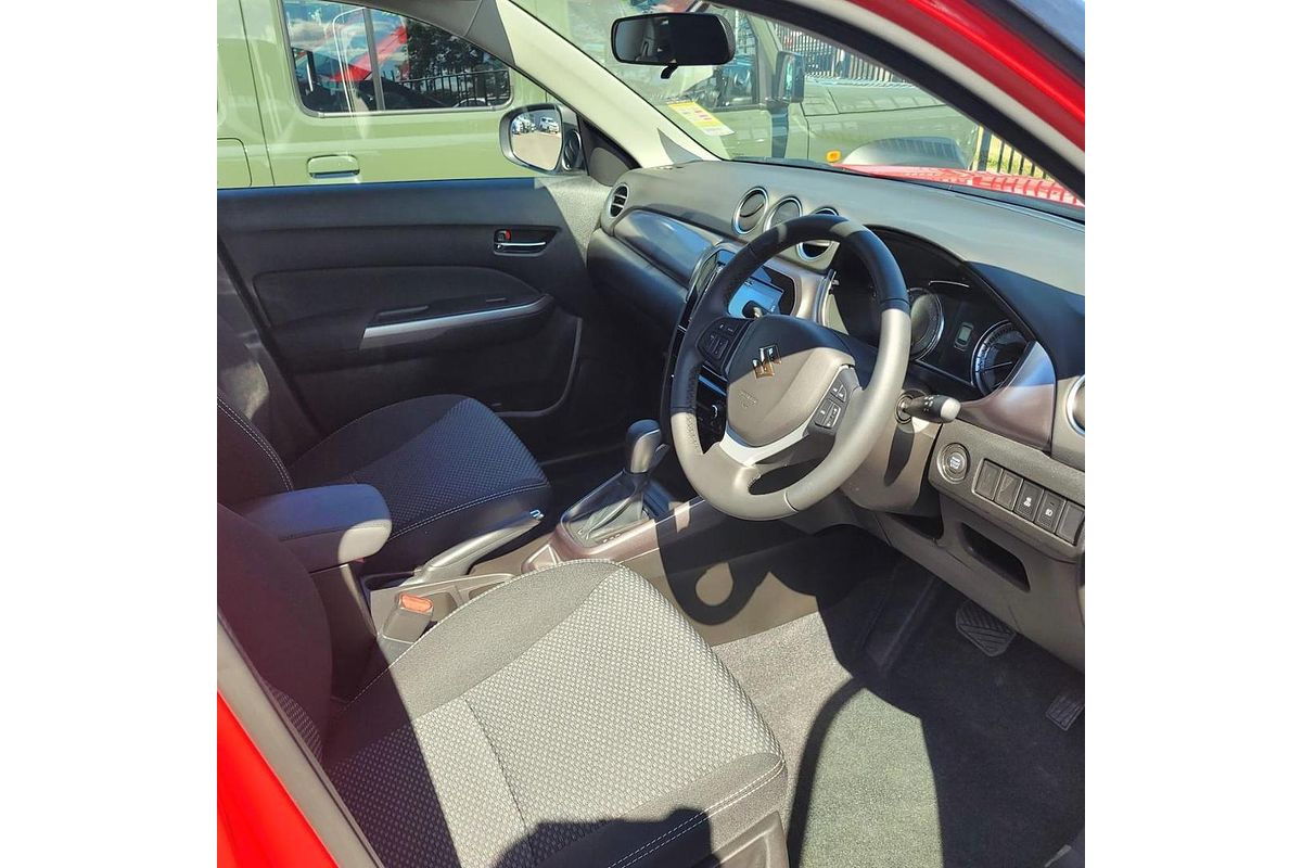 2024 Suzuki Vitara LY Series II