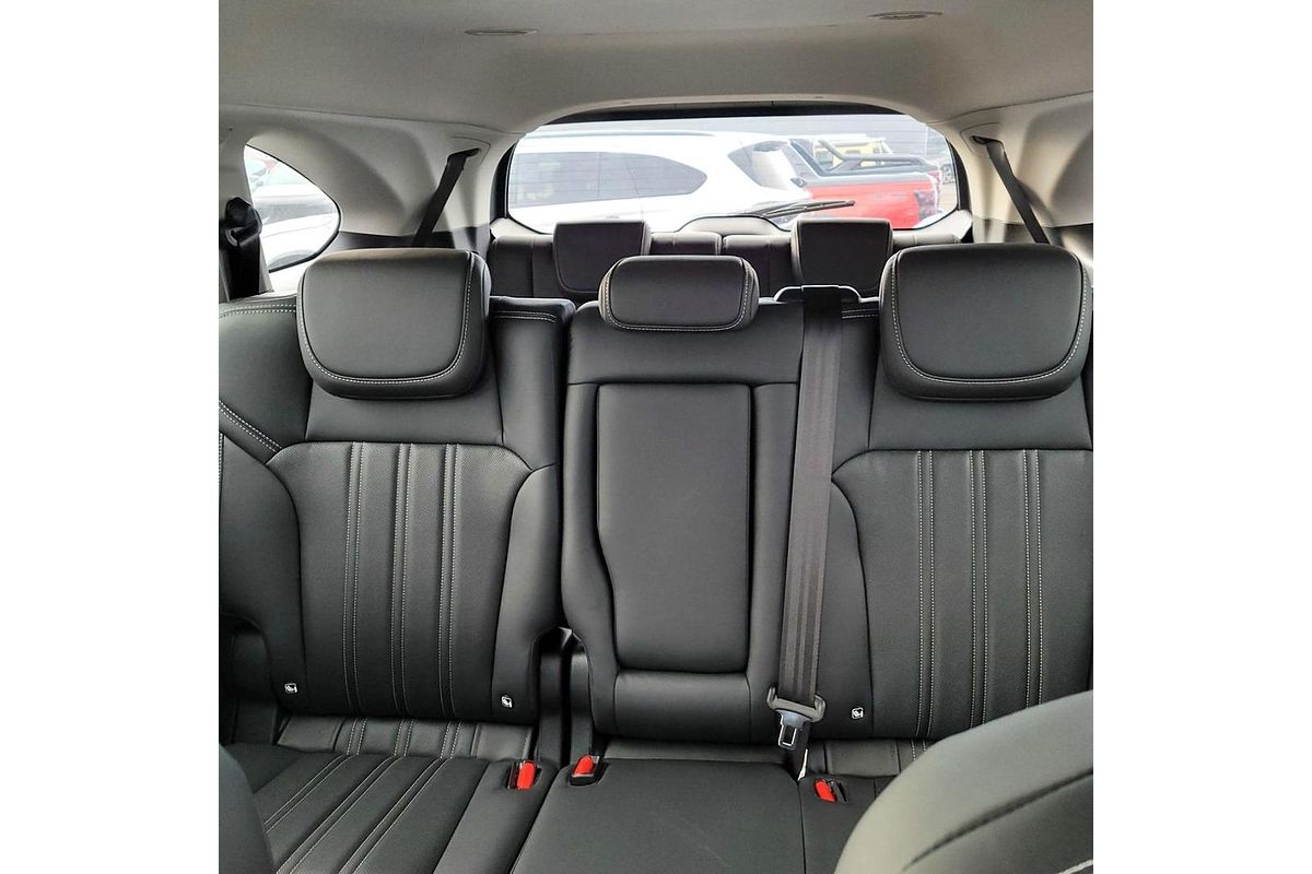 2023 Isuzu MU-X LS-T