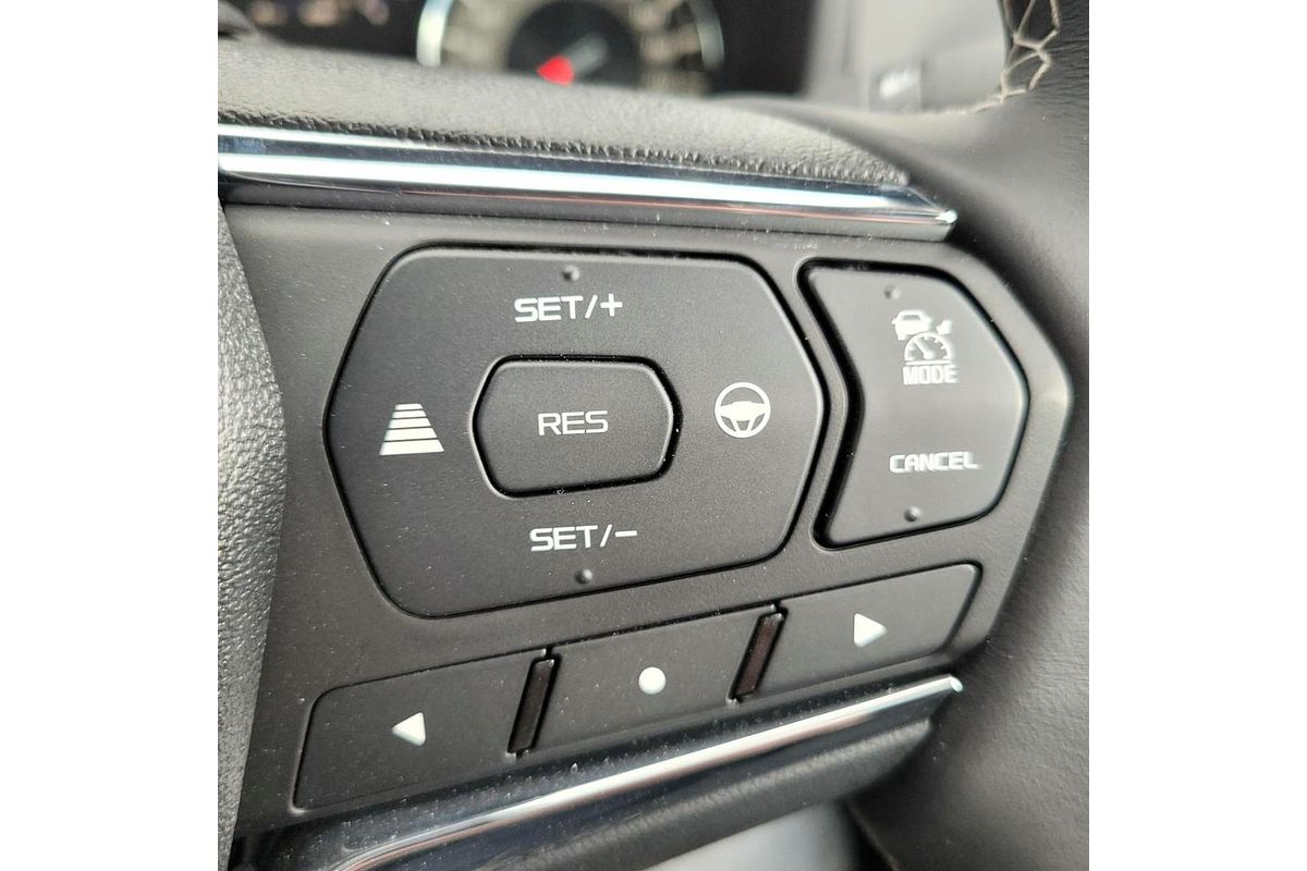 2023 Isuzu MU-X LS-T