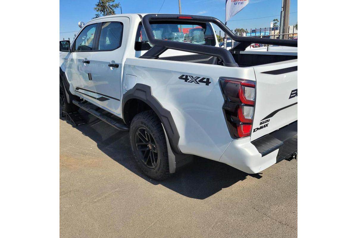2024 Isuzu D-MAX BLADE 4X4