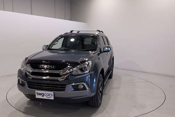 2021 Isuzu MU-X LS-T