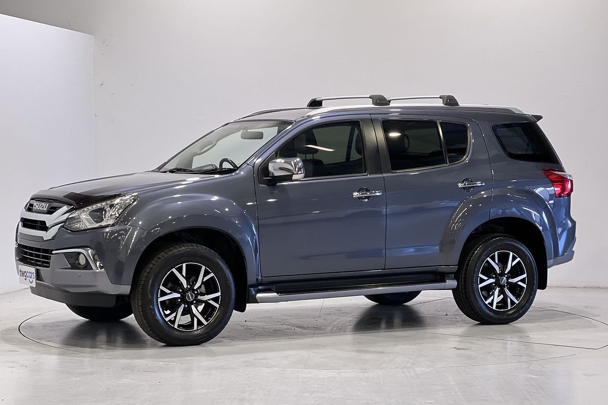 2021 Isuzu MU-X LS-T