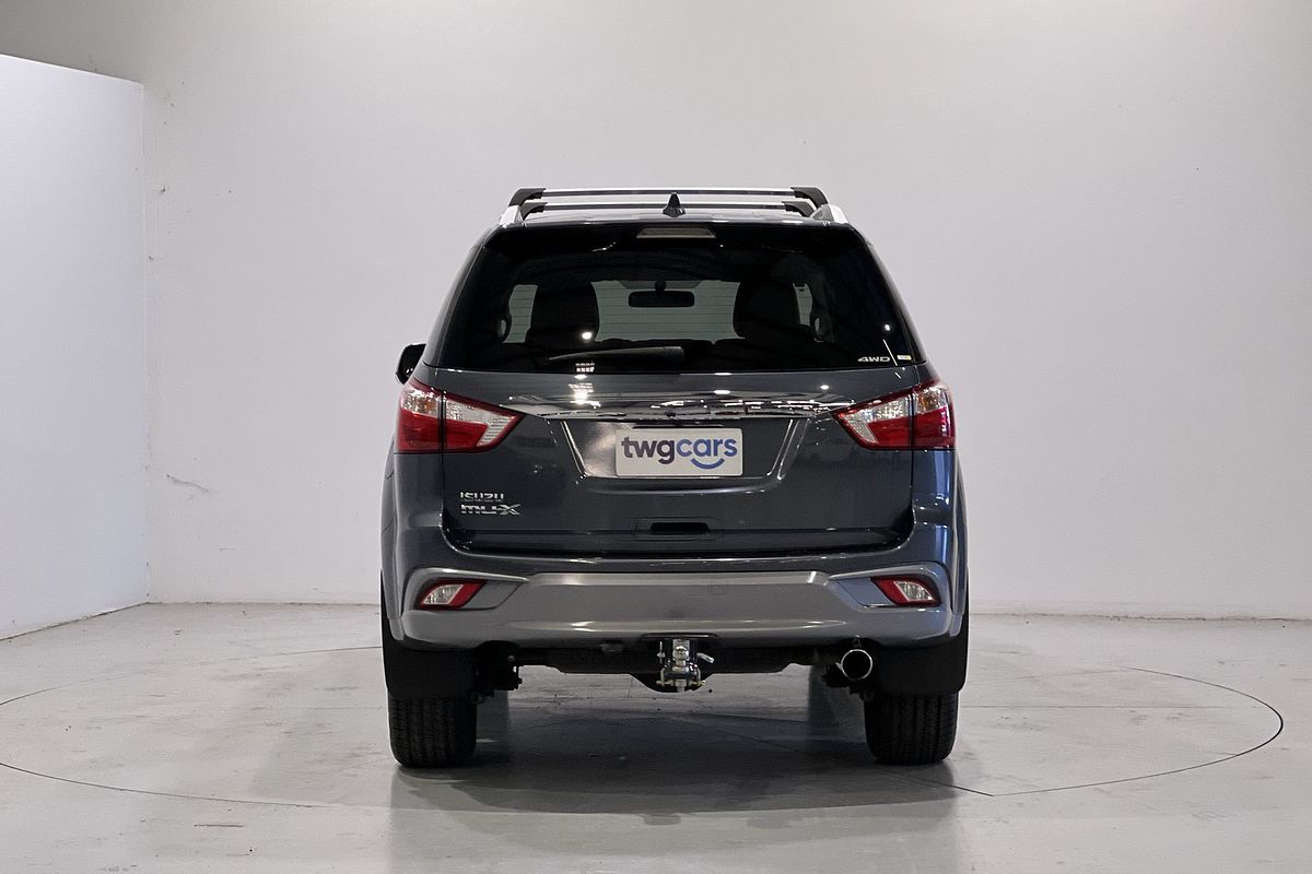 2021 Isuzu MU-X LS-T